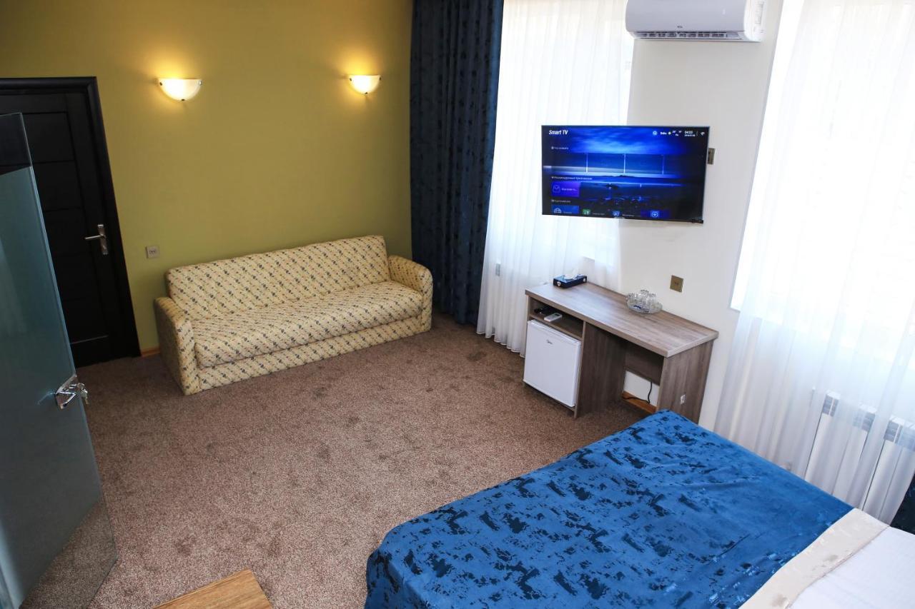 Evim Otel Zaqatala Esterno foto