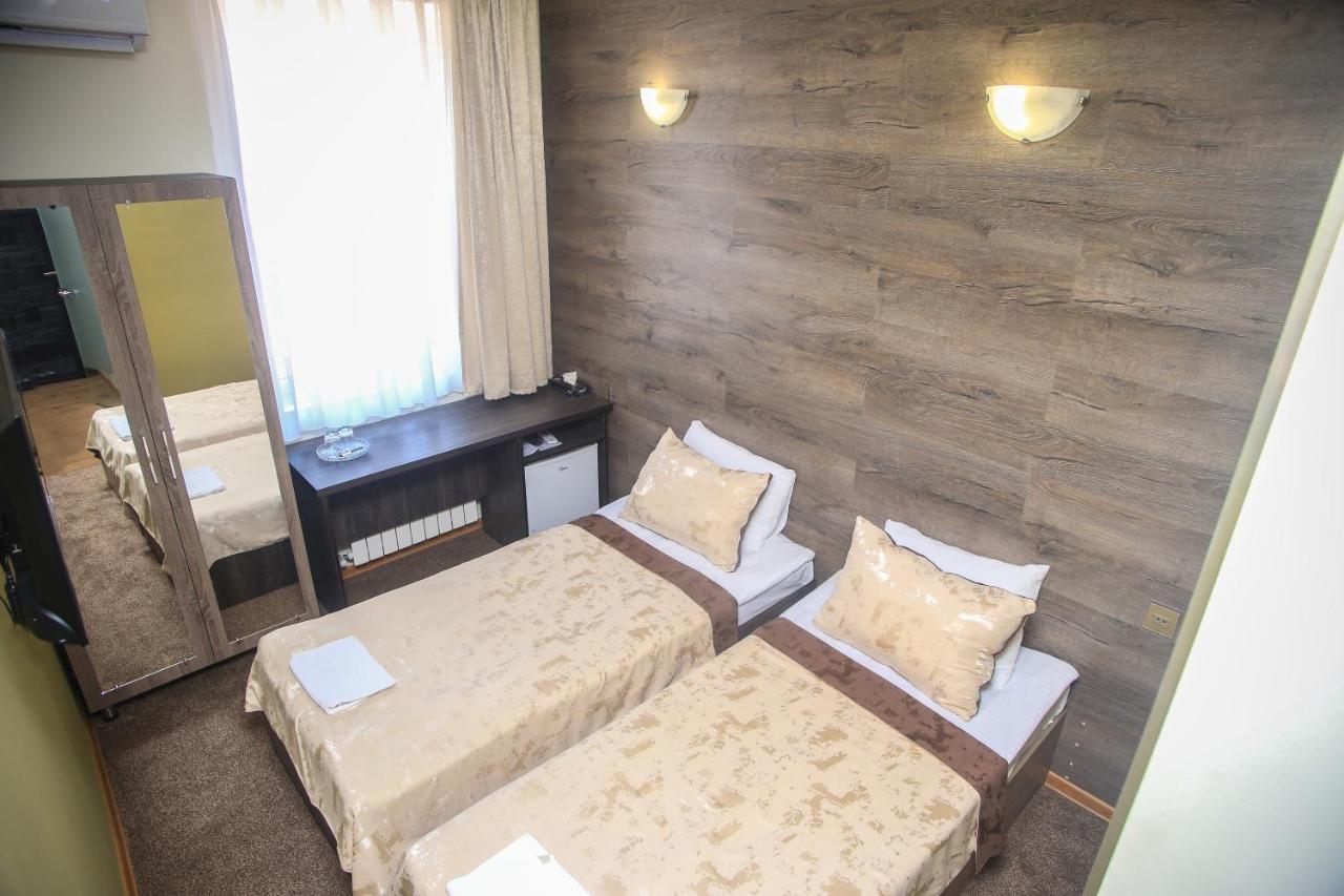 Evim Otel Zaqatala Esterno foto
