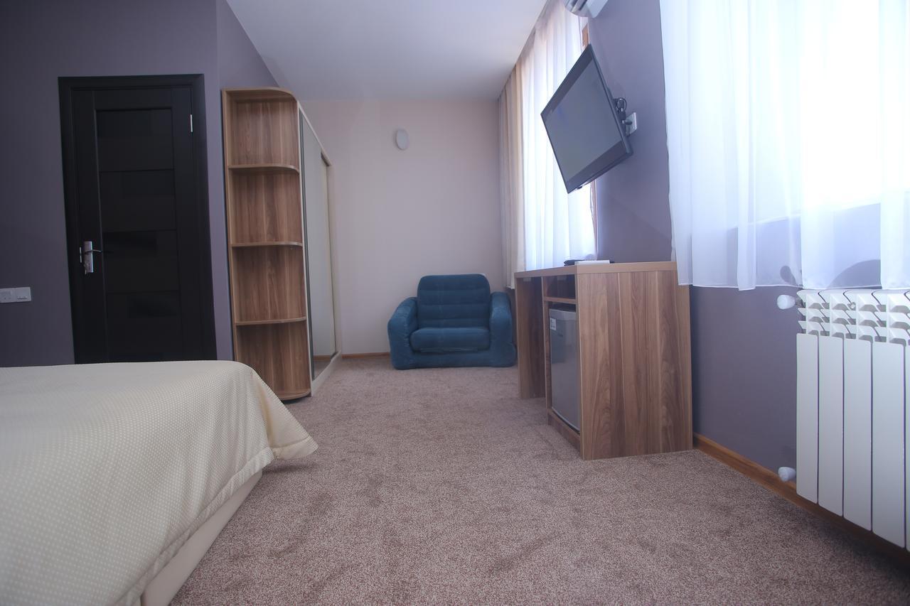 Evim Otel Zaqatala Esterno foto