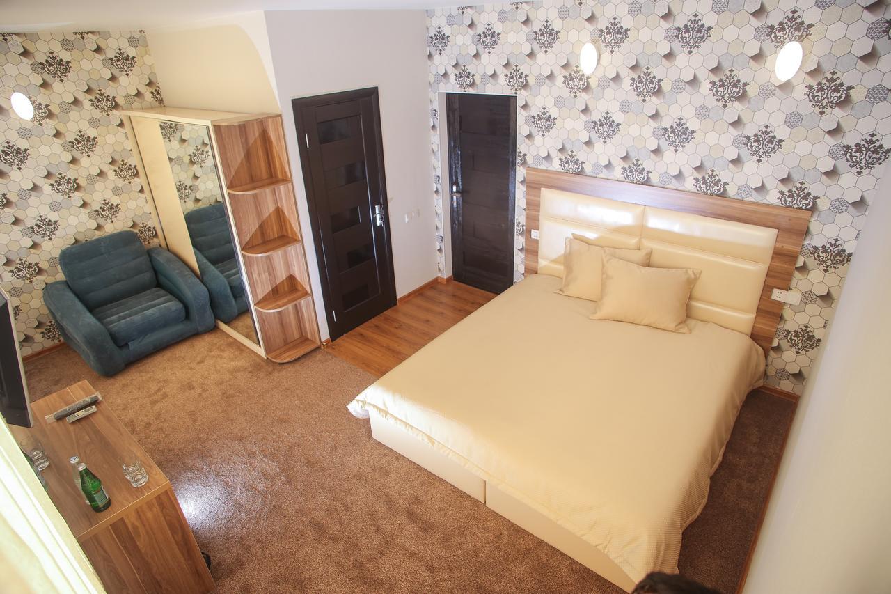 Evim Otel Zaqatala Esterno foto