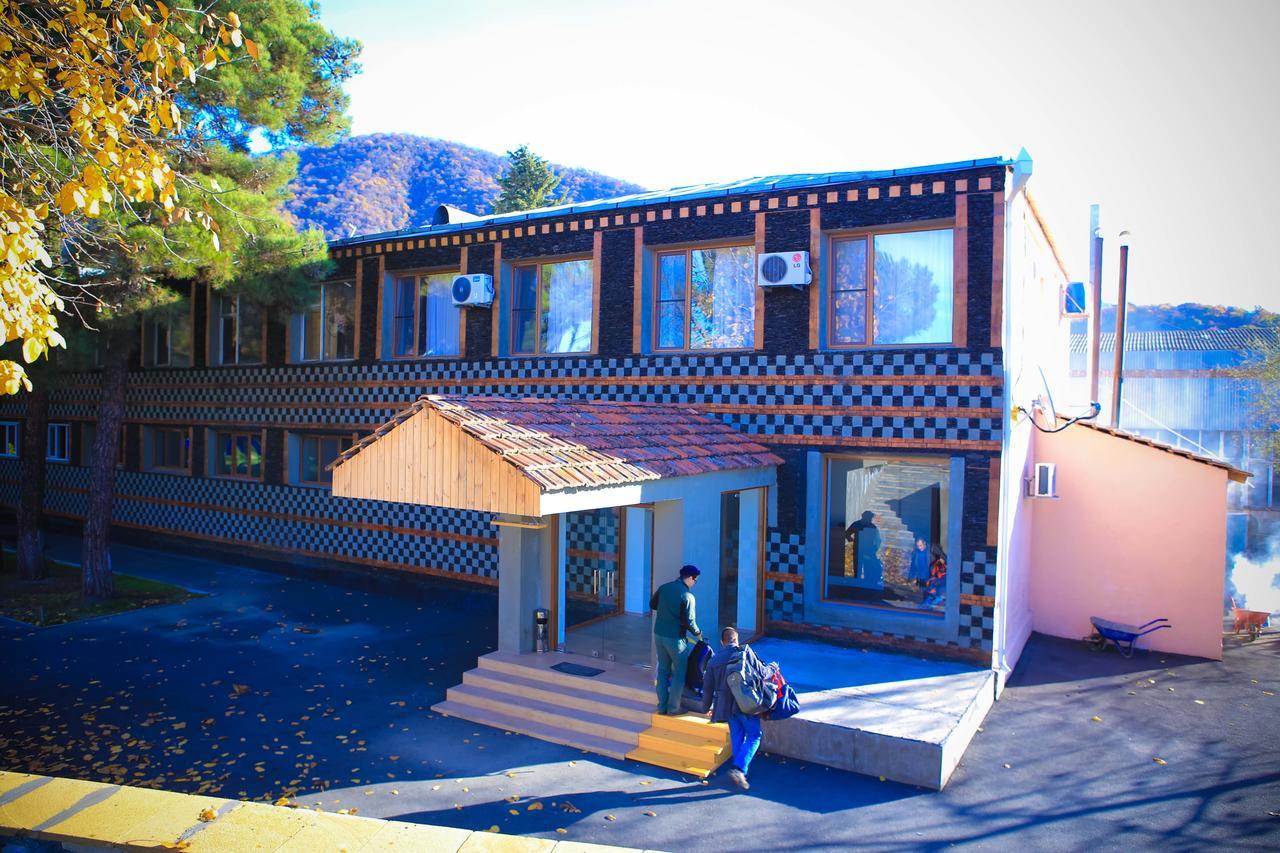 Evim Otel Zaqatala Esterno foto