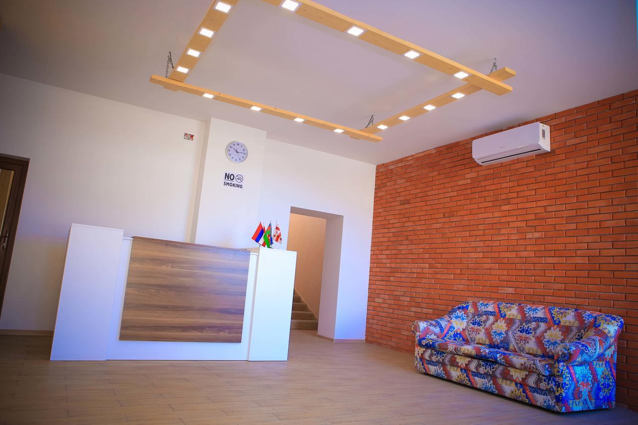 Evim Otel Zaqatala Esterno foto