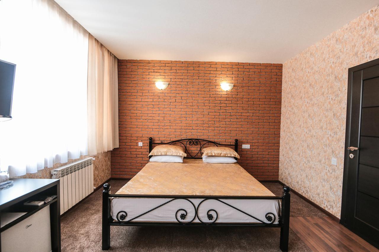 Evim Otel Zaqatala Esterno foto