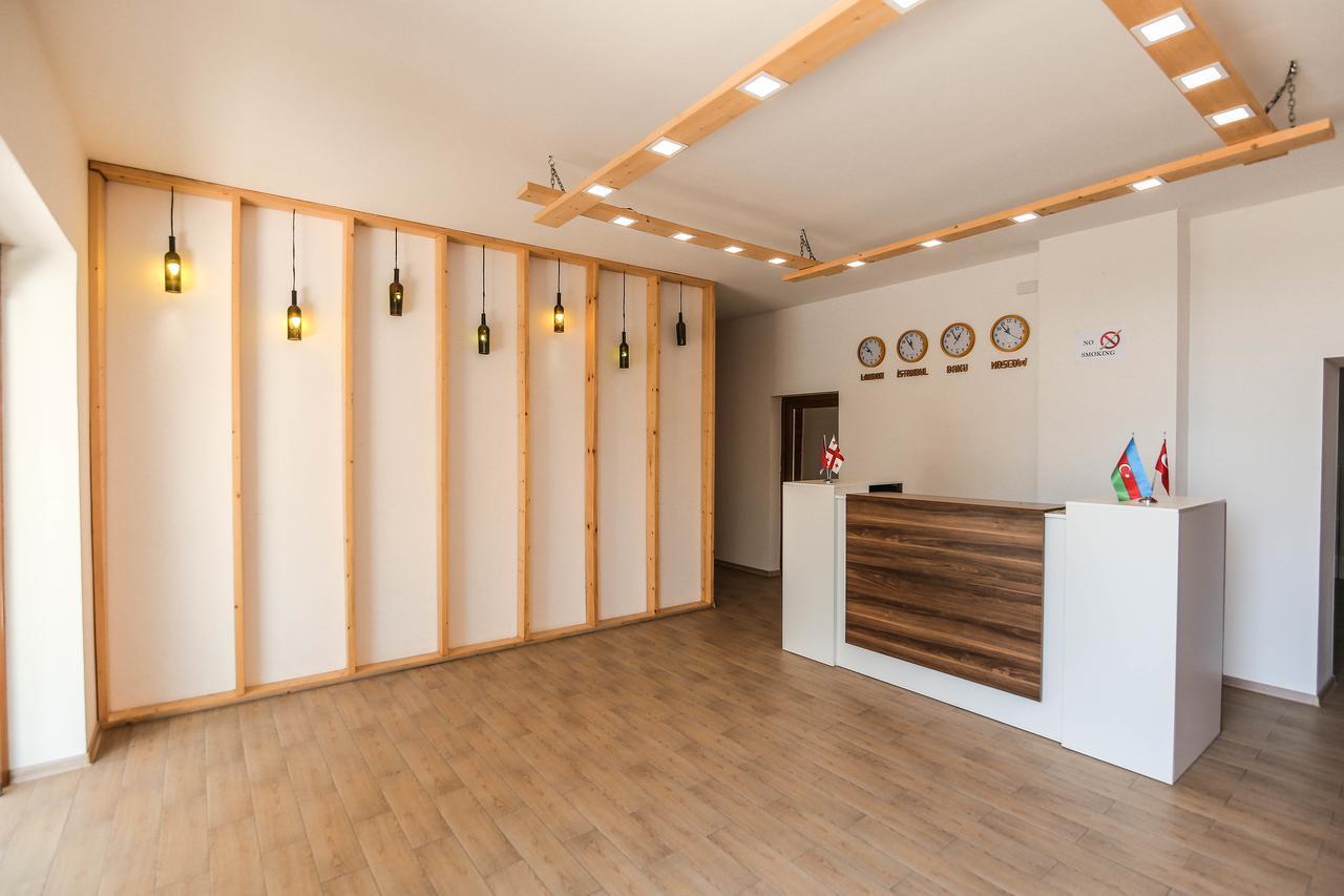 Evim Otel Zaqatala Esterno foto